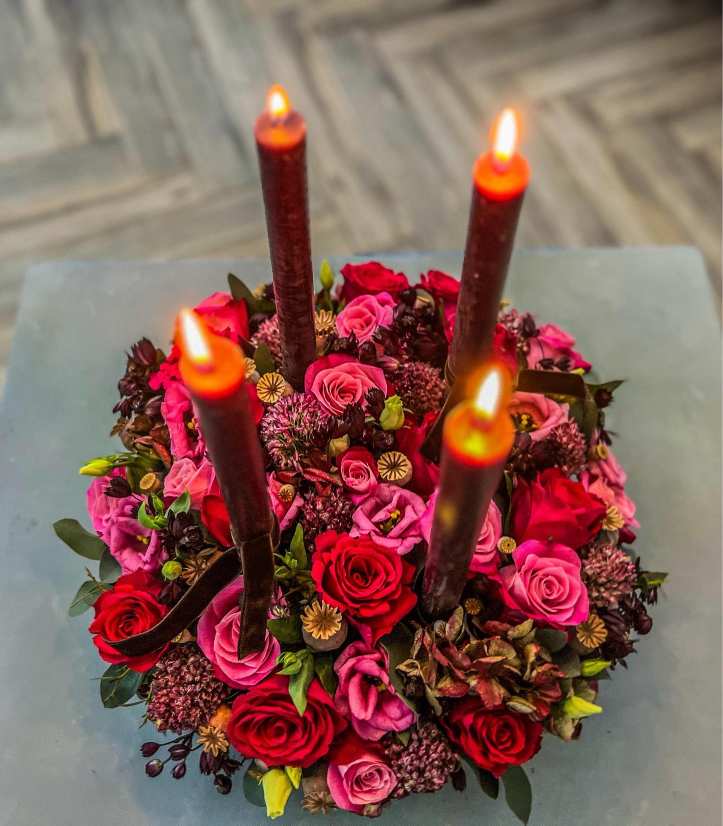 Dinner table arrangement with candles